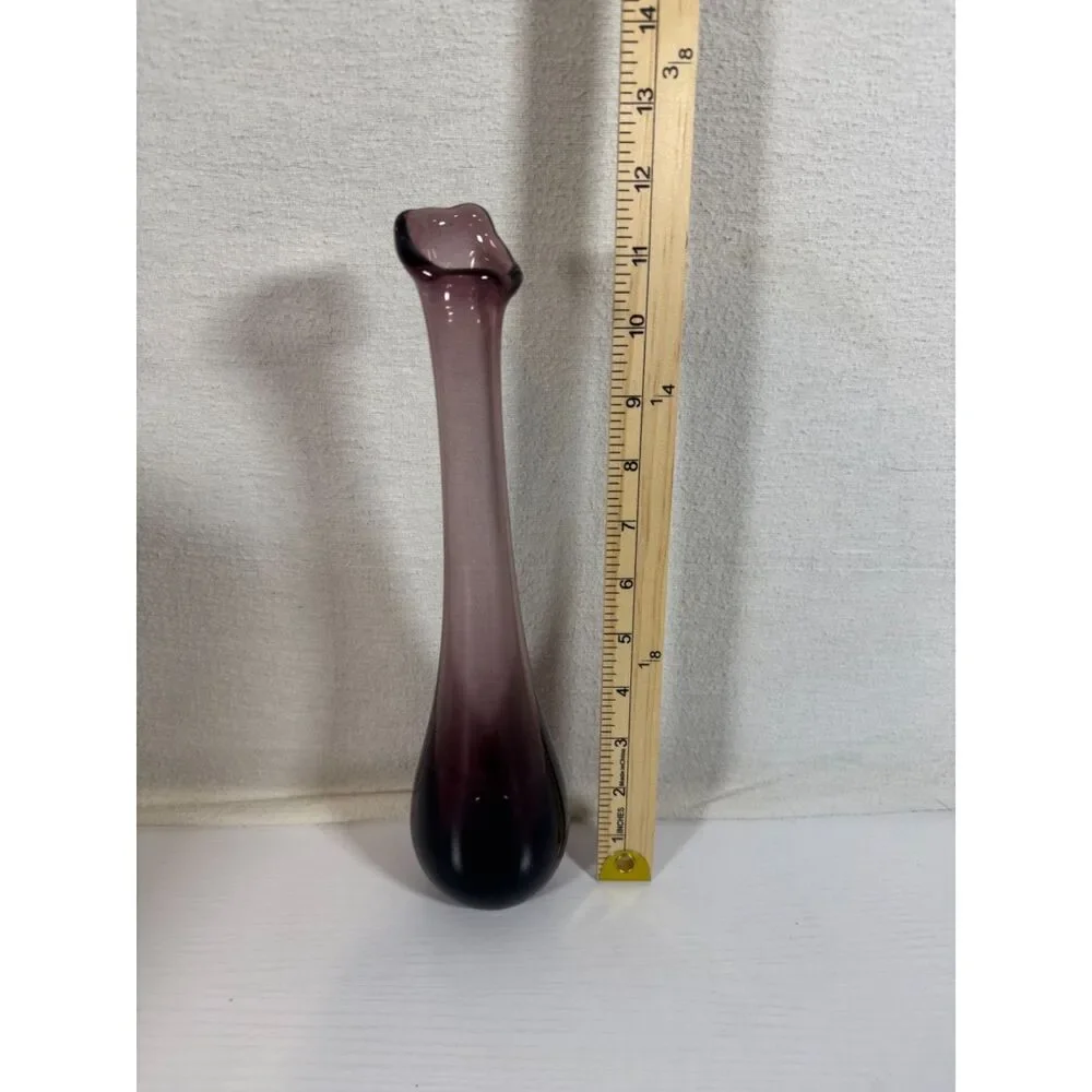 Vintage Hand Blown Amethyst Purple Glass Bud Vase Asymmetric Ruffled Rim 10.5